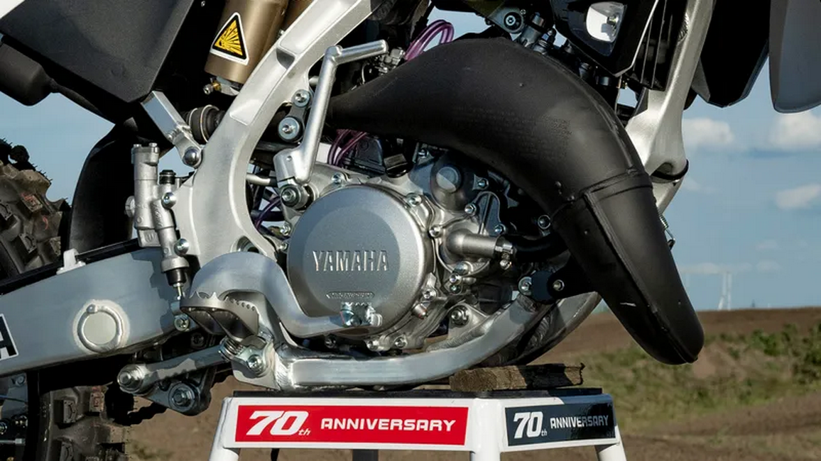Échappement YZ 125 : gain réel de performance ou simple bruit ?